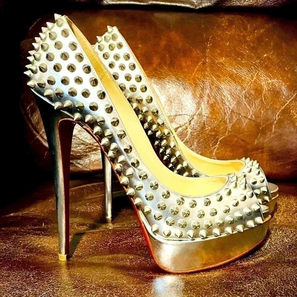 100% Authentic Christian Louboutin “Specchio” Lady Peep spikes. EU 38.5 140mm